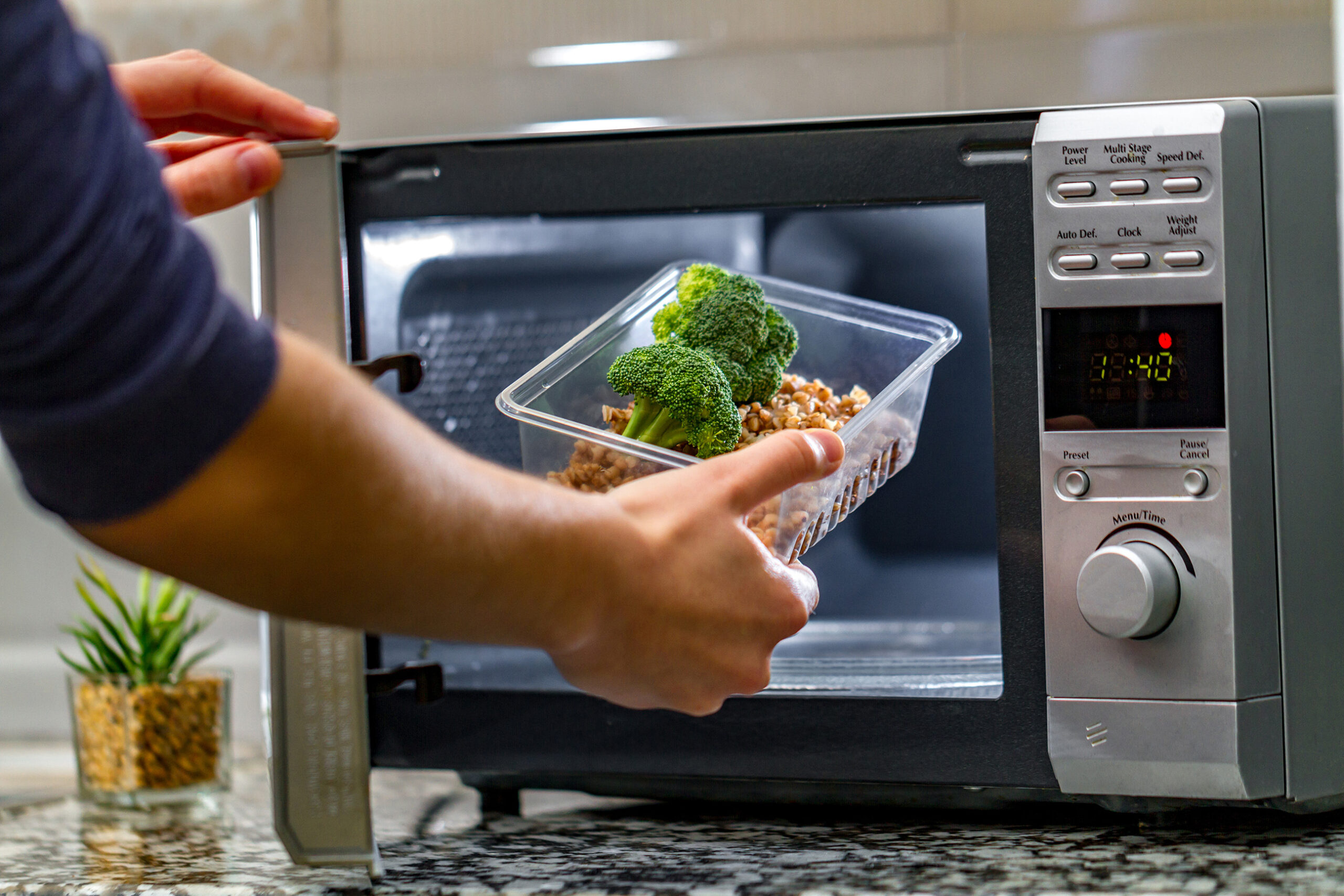 Is It Safe To Microwave Plastic Answering Common Safety Questions 