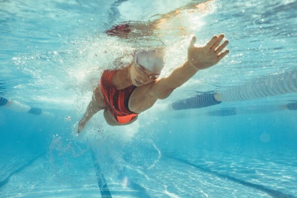 Chlorine cleans the water that we swim in